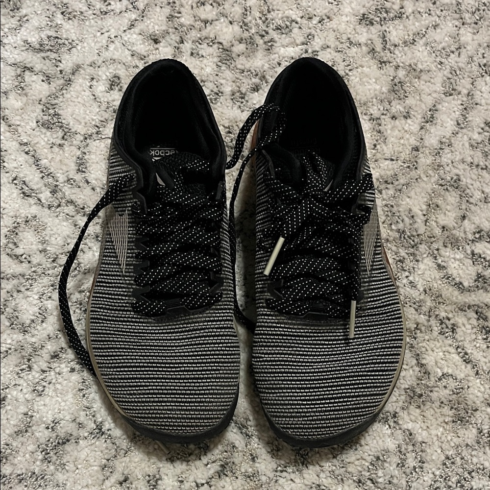 Reebok Men's Striped Black and Gray Athletic Shoes